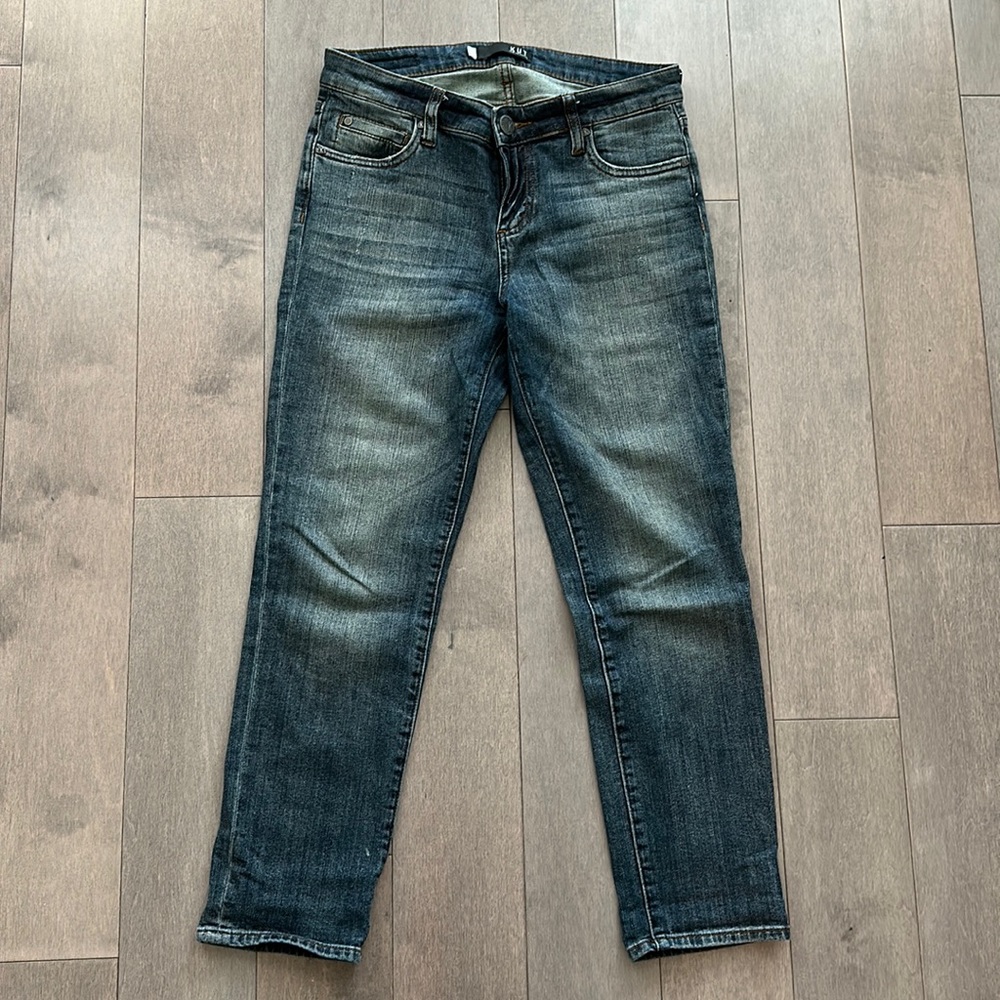 Perfectly Faded Jeans